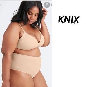 KNIX bra.